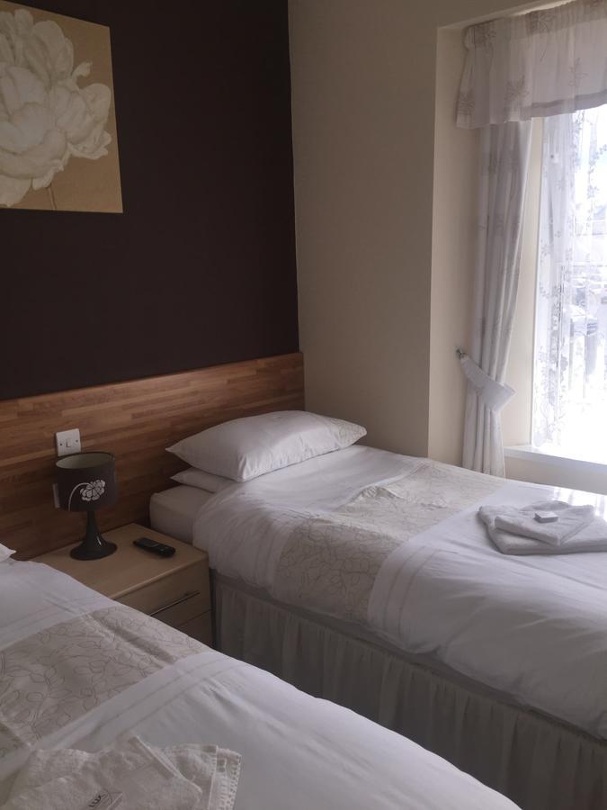 Bed and Breakfast Seashells New Quay Exterior foto